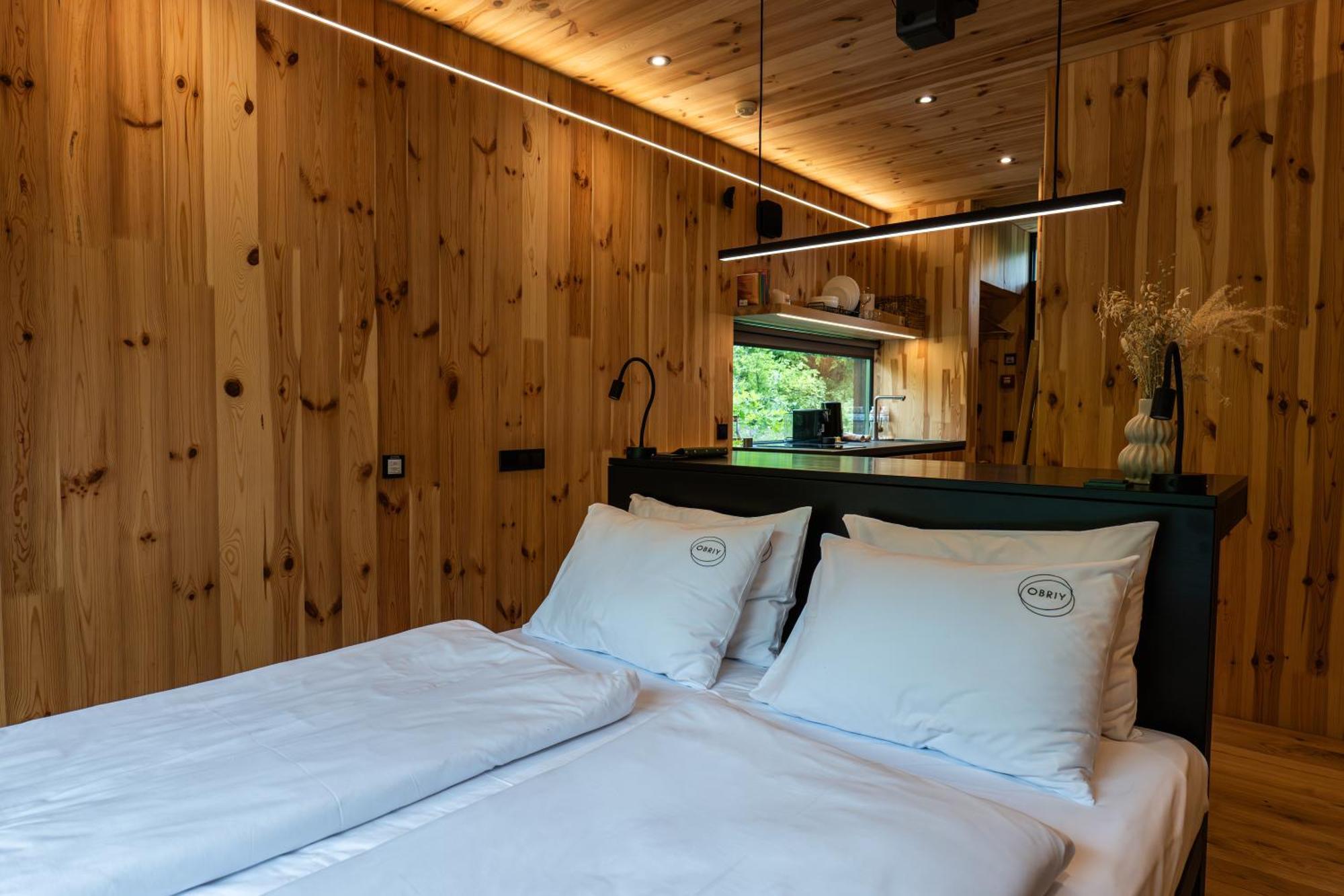 Obriy Holiday Village Oposhnya Екстериор снимка